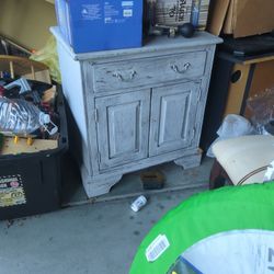 Free Side Cabinet