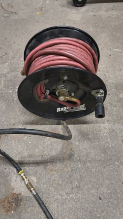 Air Hose With Manual Reel 