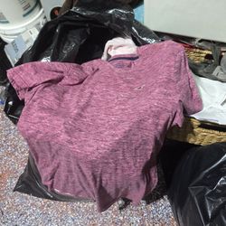 Garaje Ropa Sapatos Juquetes 