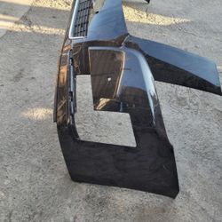2017/2018/2019/2020 Cadillac Escalade Front Bumper Cover