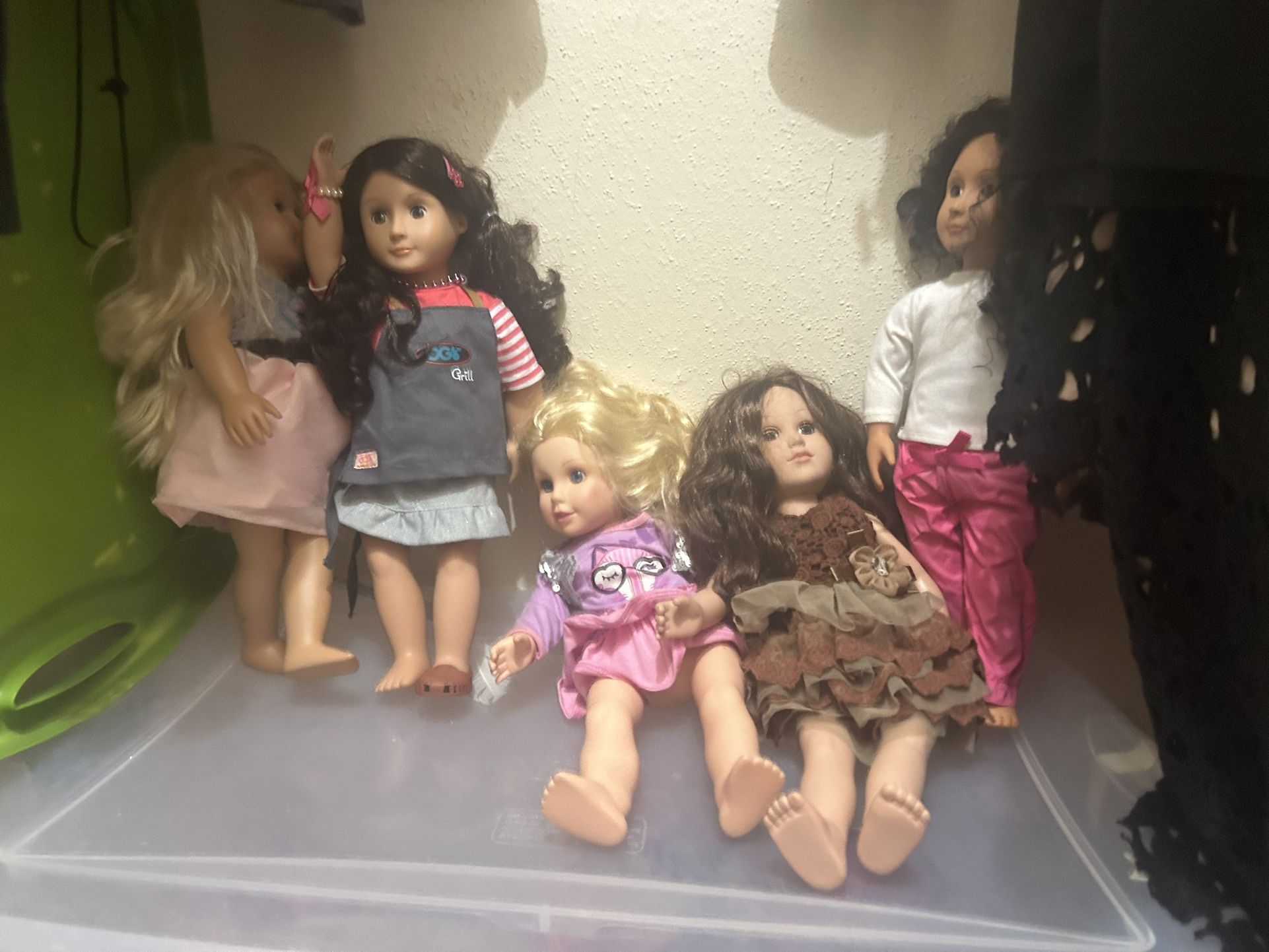 american girl dolls plus sets