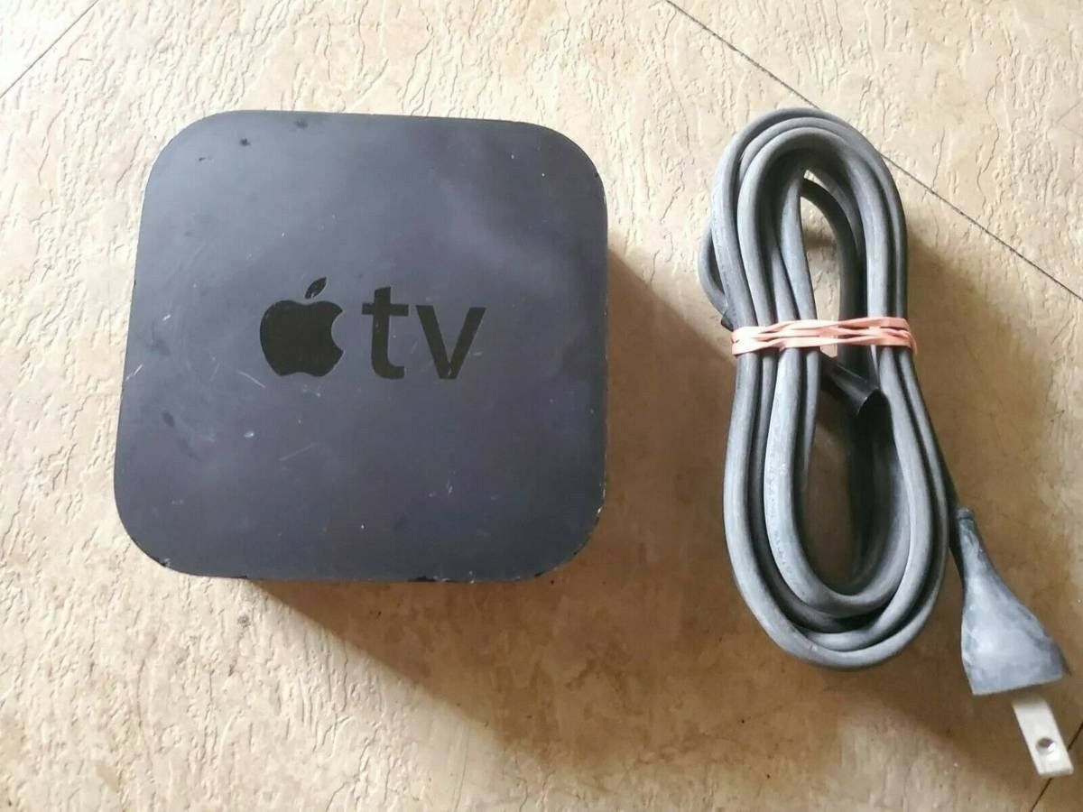 Apple TV 4th Generation 32GB HD Media Streamer Black No Remote