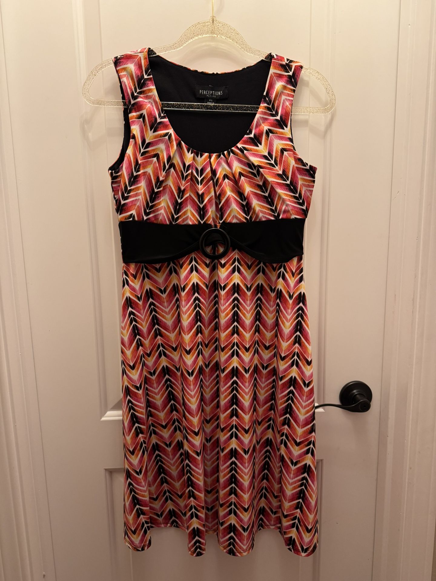 Stylish Comfy Dress Size Medium For Sale