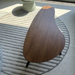 Brown Coffee table 
