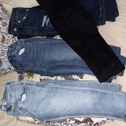 9-Piece Toddler Boy Jeans Bundle (24M–2T) – Levi’s, OshKosh, True Religion – Great Condition!