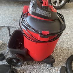 Heavy Duty wet/dry Shop Vac (14 Gallons capacity)