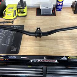 Specialized Stumpjumper 15 Handle Bars And Stem