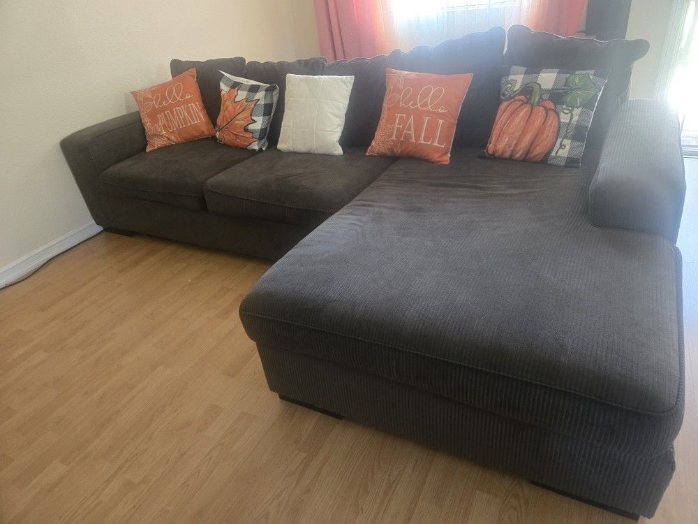 Sectional Sofa