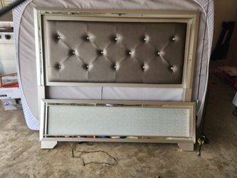 California King and queen bed sets