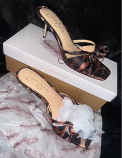 Leopard heels
