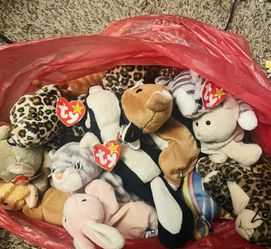 Bag Of Beenie Babies. I Also Have Some That Are Very Valuable. 