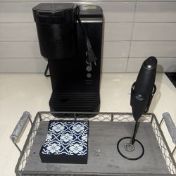 Keurig Coffee Maker And Frother With Cup Setting 