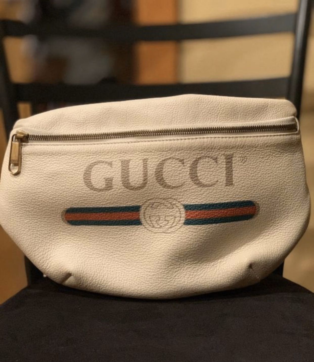 Large Gucci belted bag
