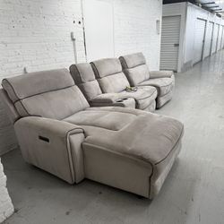 Sectional $700- Free Delivery 