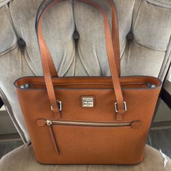 Dooney And Bourke 