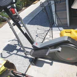 Pro Form  Workout Equipment 
