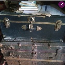 Vintage Gold Trim Chest From The 1920s