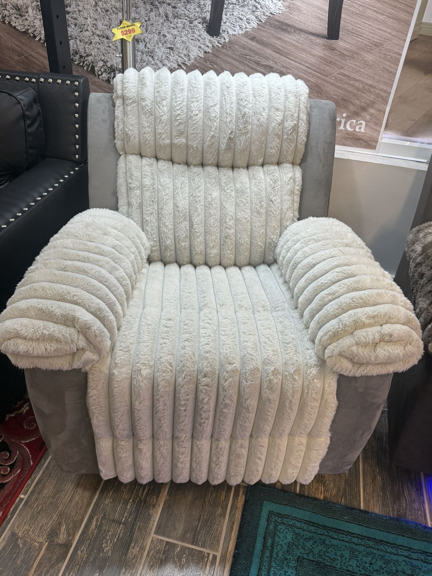 Recliner Chair