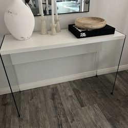Console Table 