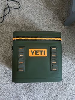 Yeti Hopper Flip 12