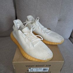 YEEZY BOOST 350 V2 TRIPLE WHITE
