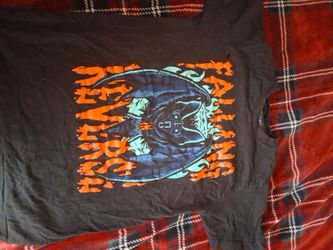 Falling in Reverse t-shirt medium