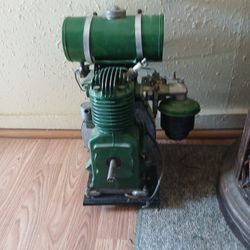 Larson Vintage Small Engine
