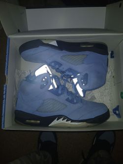 Mens sneakers
