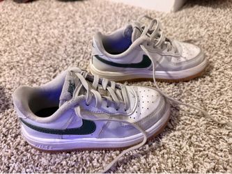 Nike shoes size 11.5c