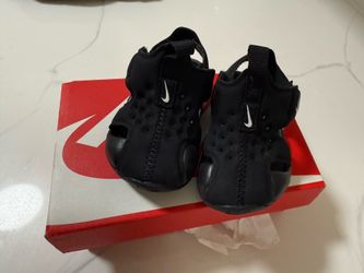 Baby Nike sandals