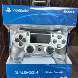 PlayStation 4 Wireless Controller 