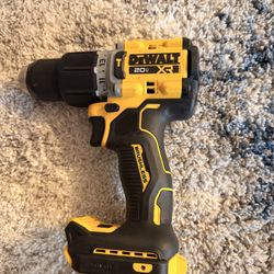 New New 20V Compact XR Cordless 1/2 in. Hammer Drill (Tool Only)