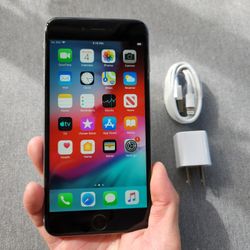 iPhone 6 Plus - UNLOCKED - Like New 
