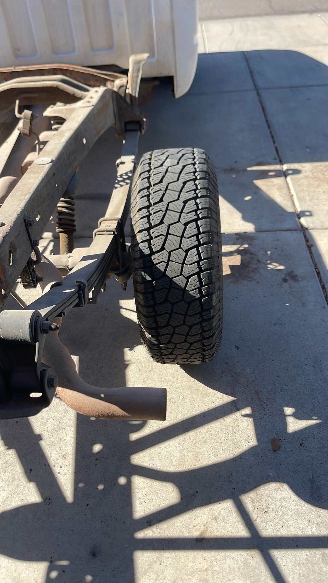 15inch tires wit rims 31x10.50R15LT