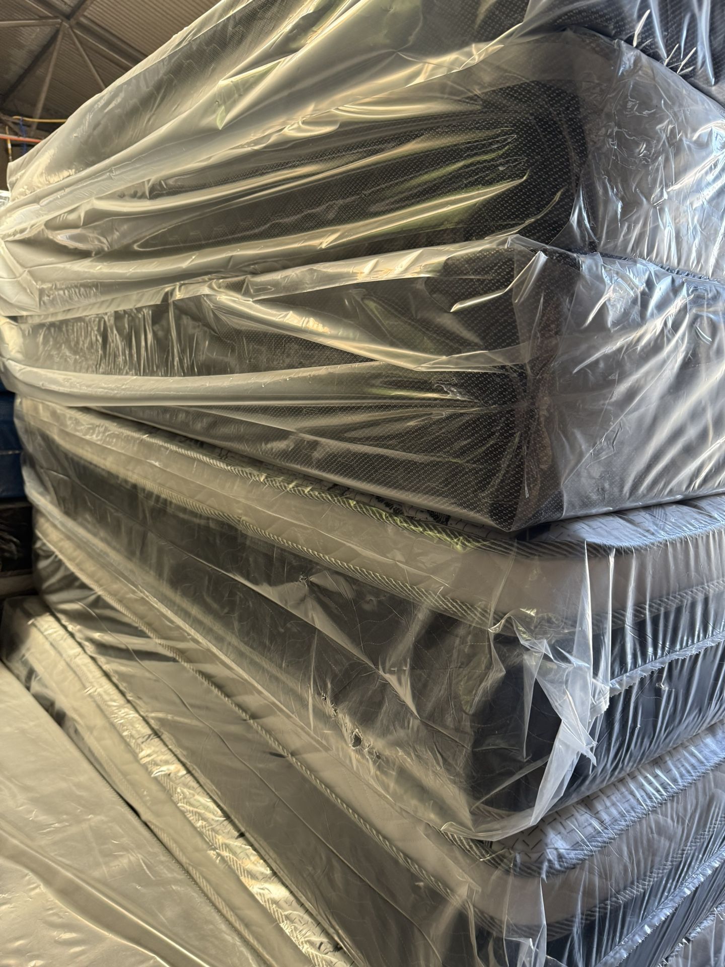 Full Pillowtop Mattress For Sale