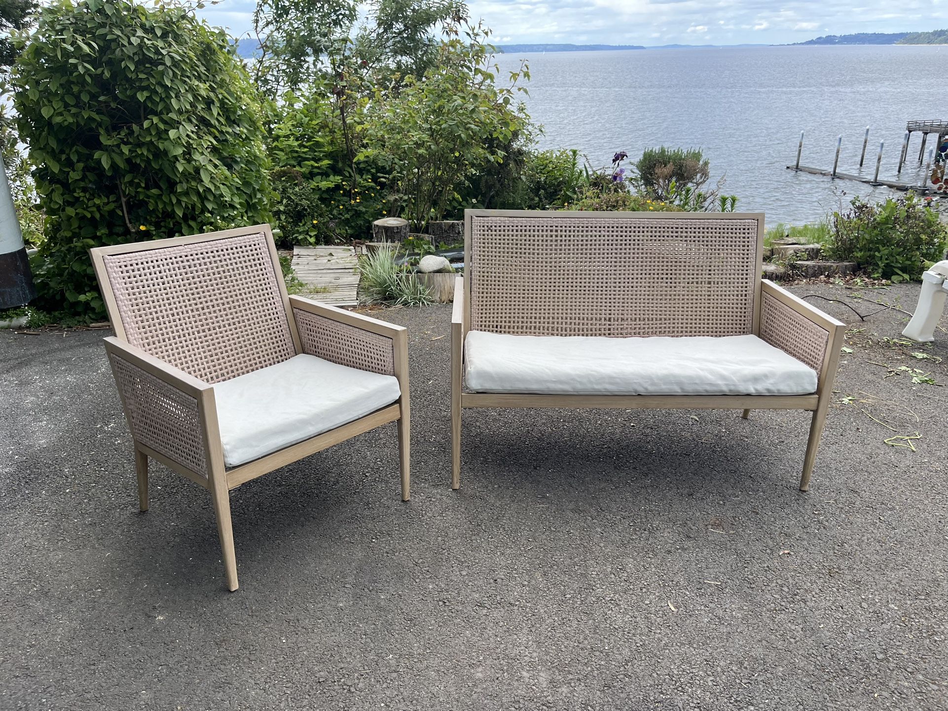 Target Outdoor Couch+ Chair