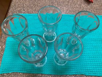 ICE CREAM DISHES 10 Total 