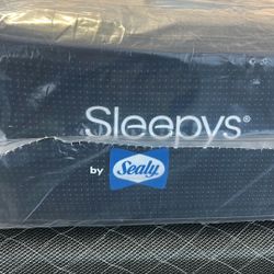 Queen “Sleepy By Sealy” Medium Spring ‼️Now 50% Off ‼️