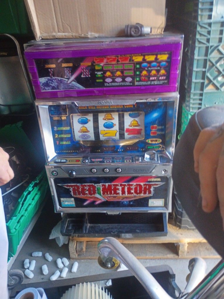 Olympia Red Meteor Pachislo Slot Machine