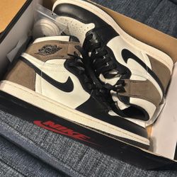 Jordan 1 Mocha 