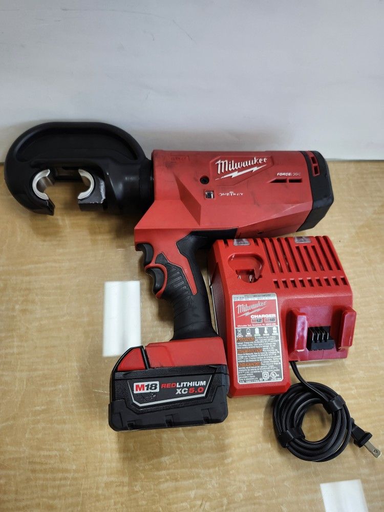 Milwaukee Force Logic