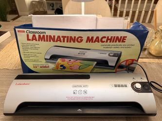 Laminating Machine - excellent condition W/ Pack Of Laminating Pouches