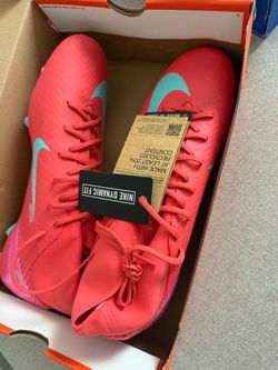 NIKE FOOTBALL SHOES !!