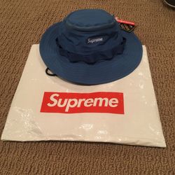 BRAND NEW Supreme Hat S/M