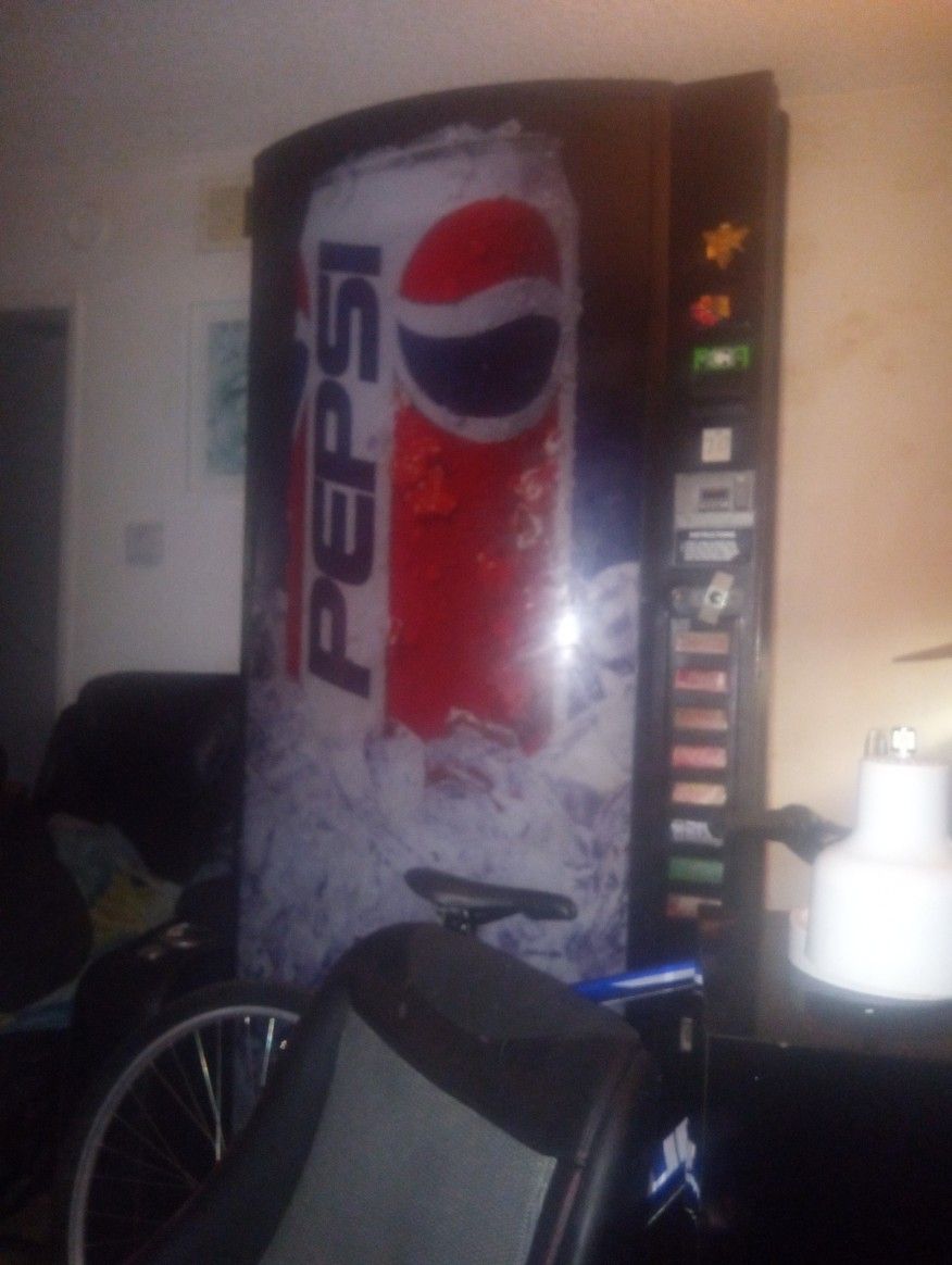 Pepsi Machine