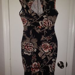 Black Woth Flower Dress Size M