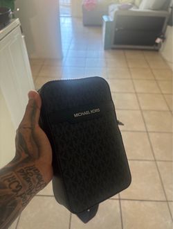 Michael Kors Black Signature Crossbody Bag