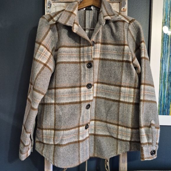 Roxy Plaid Button Up Button Up Jacket shirt Medium