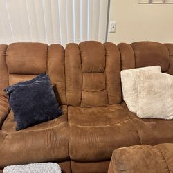 Used sofa recliner set for sale :)