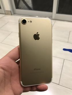 iPhone 7 32GB Factory Unlocked